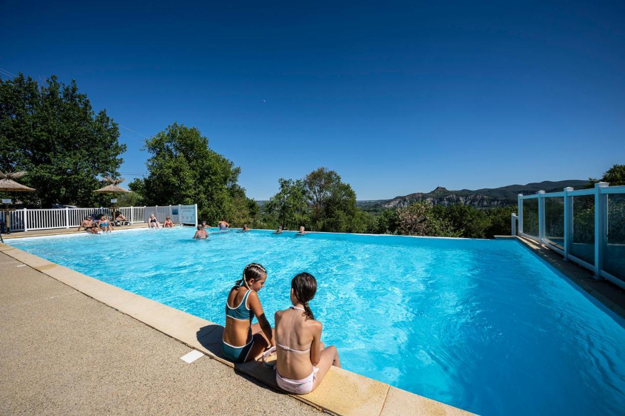 Charmant camping Familiale 3 Etoiles vue 360 plage piscine à débordement empl XXL Labeaume Extérieur photo