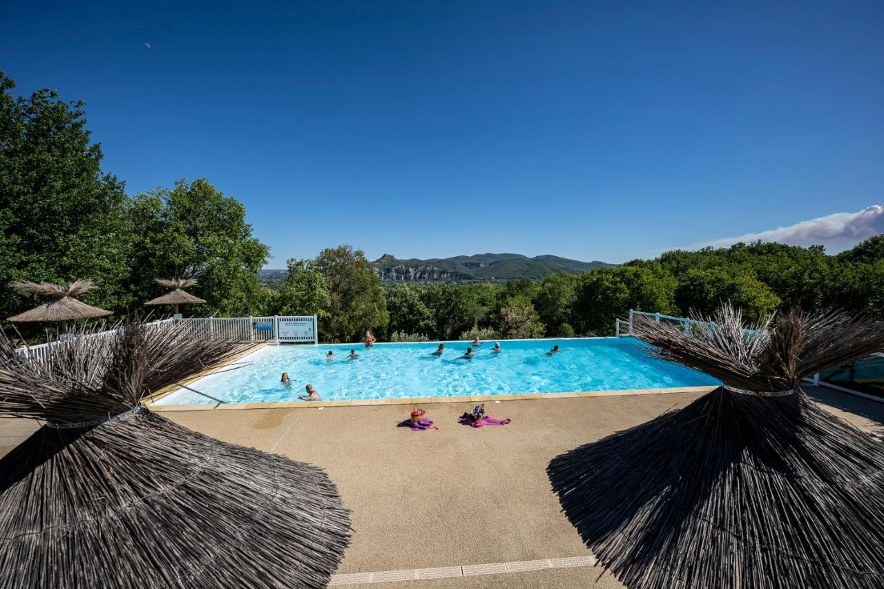 Charmant camping Familiale 3 Etoiles vue 360 plage piscine à débordement empl XXL Labeaume Extérieur photo