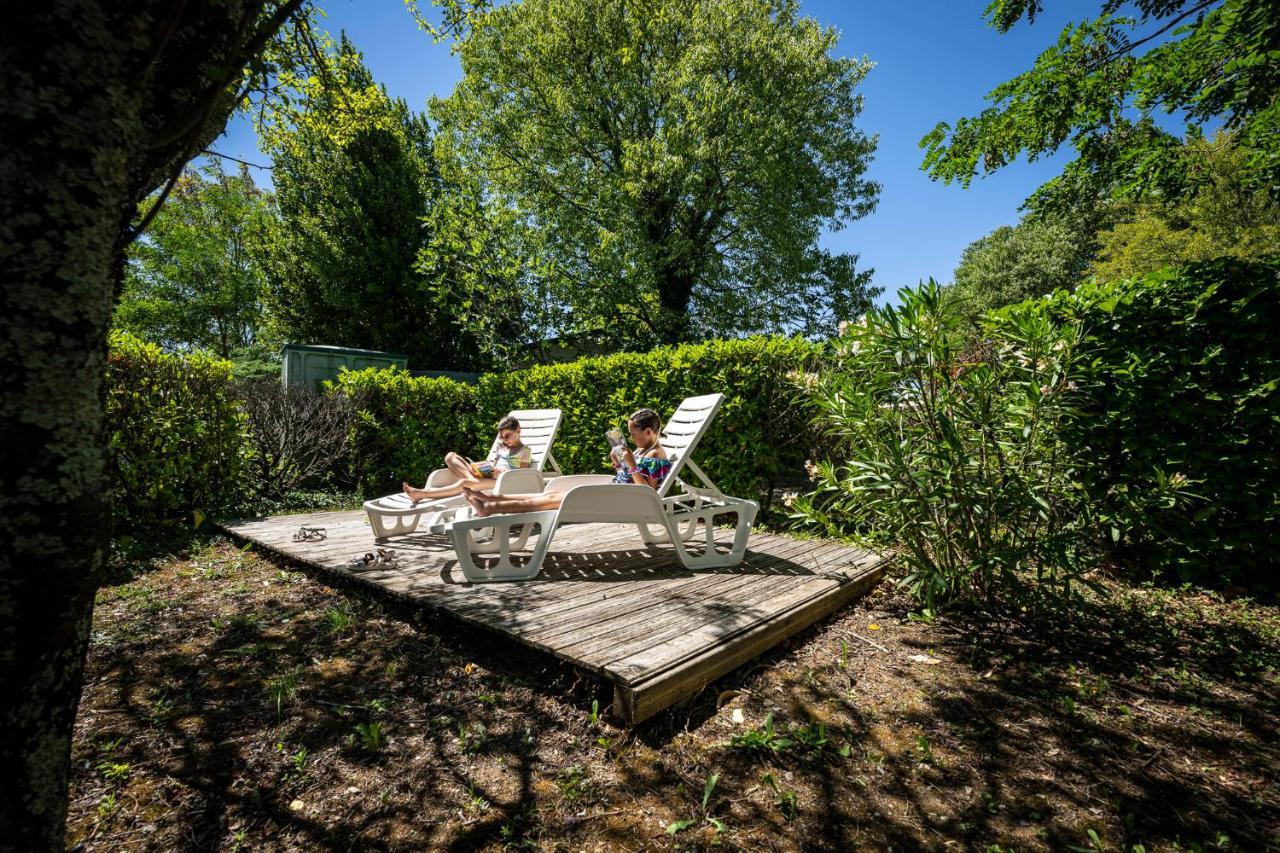 Charmant camping Familiale 3 Etoiles vue 360 plage piscine à débordement empl XXL Labeaume Extérieur photo