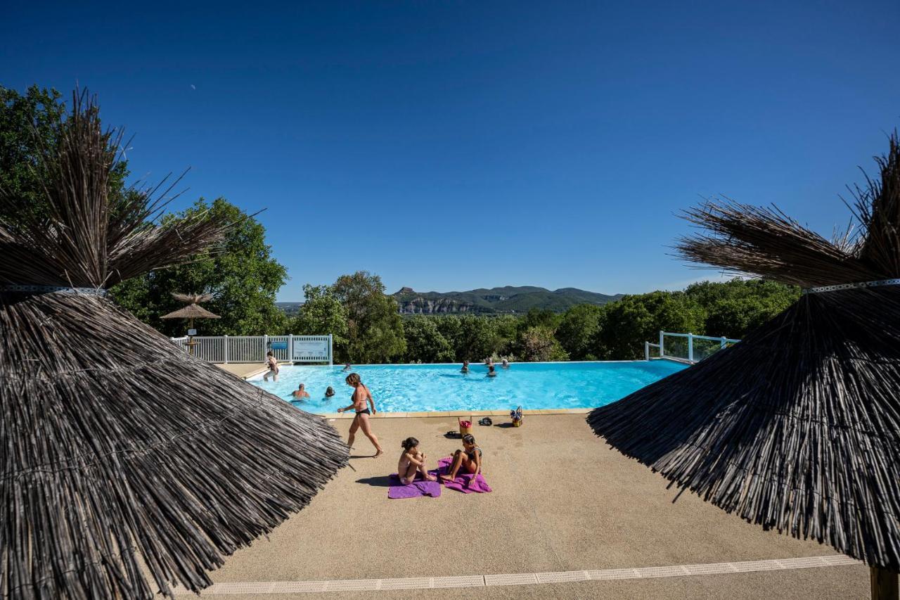 Charmant camping Familiale 3 Etoiles vue 360 plage piscine à débordement empl XXL Labeaume Extérieur photo