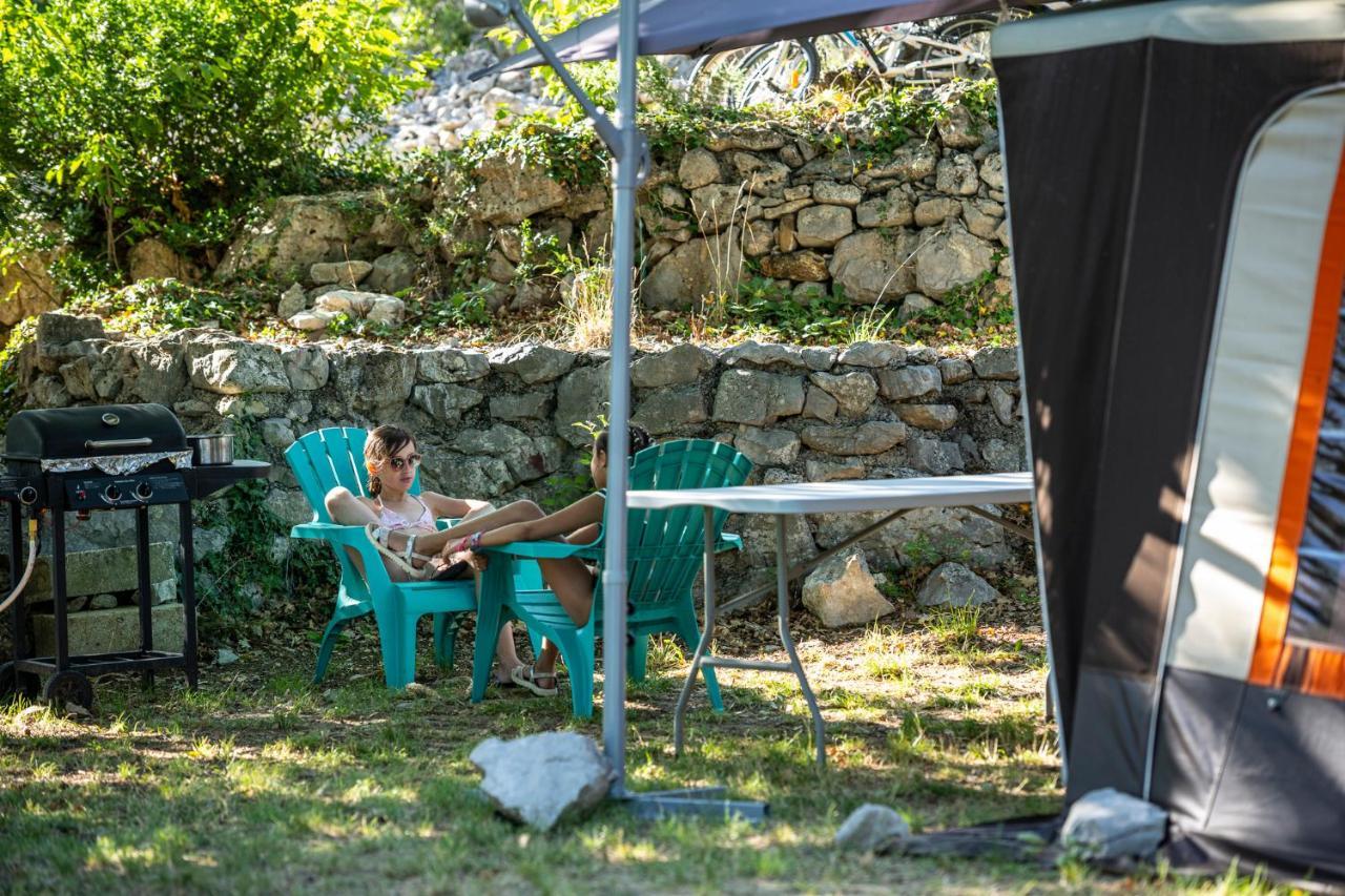 Charmant camping Familiale 3 Etoiles vue 360 plage piscine à débordement empl XXL Labeaume Extérieur photo