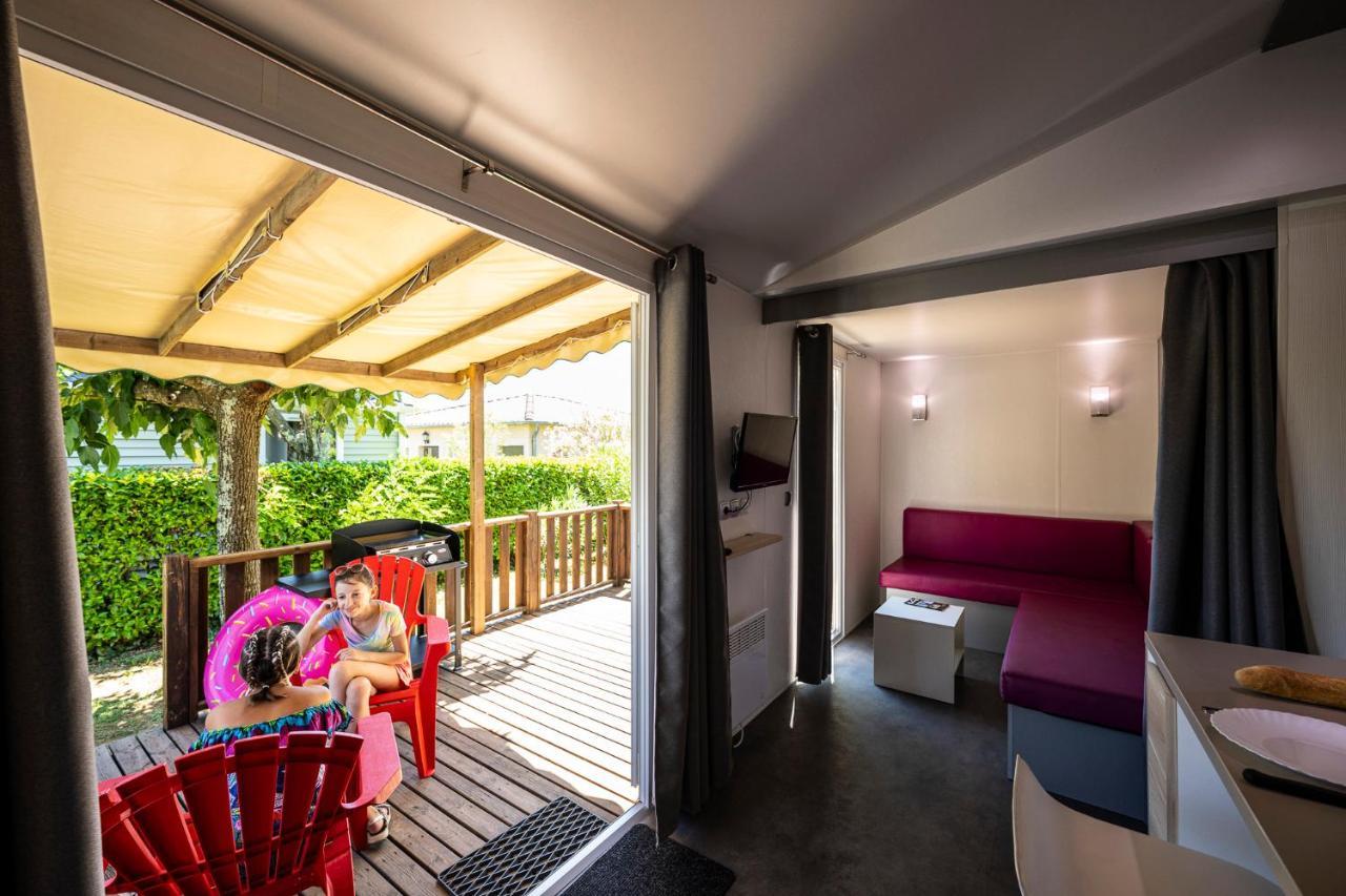 Charmant camping Familiale 3 Etoiles vue 360 plage piscine à débordement empl XXL Labeaume Extérieur photo