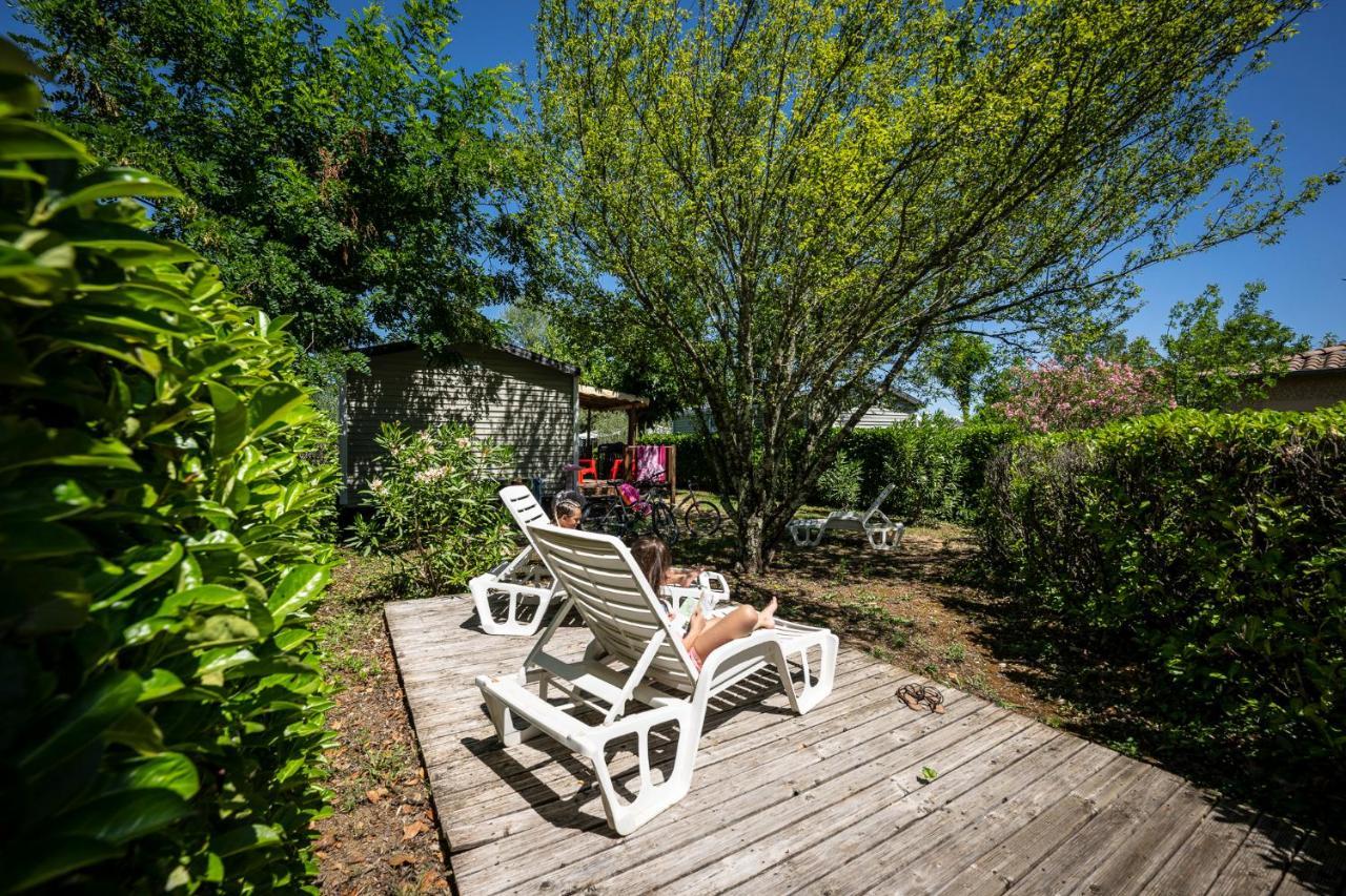 Charmant camping Familiale 3 Etoiles vue 360 plage piscine à débordement empl XXL Labeaume Extérieur photo